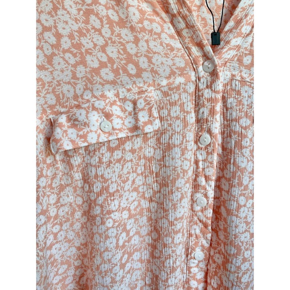 Lost + Wander Pick Me In The Desert Shirt - Picture 4 of 5